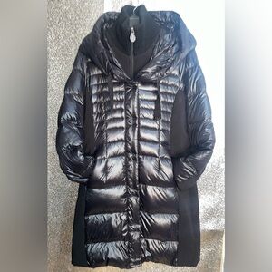 Women’s Stylish Black Tahari Hooded Bib Quilted Long Puffer Down Jacket Size M